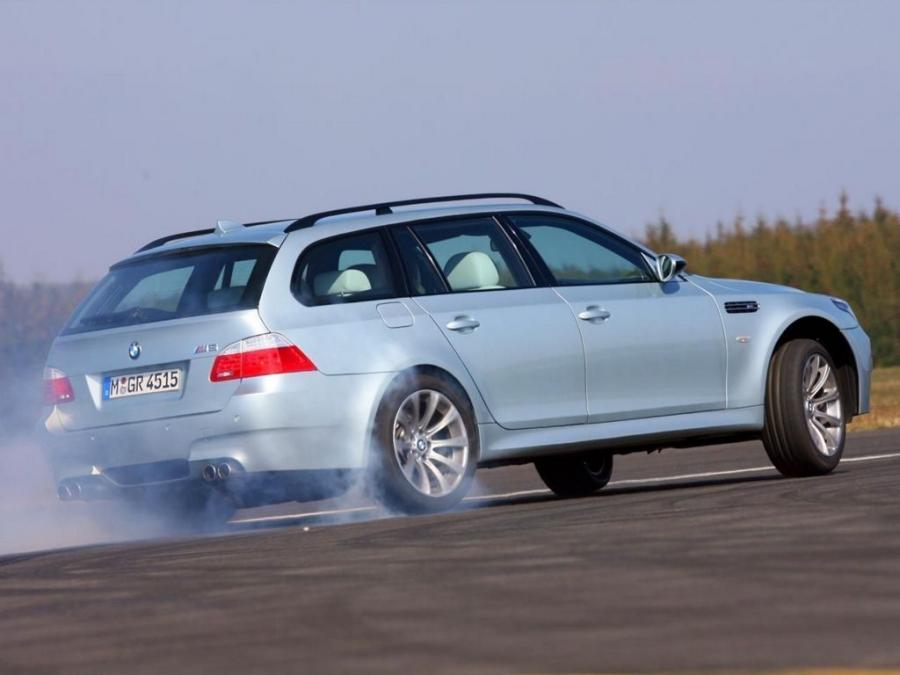  BMW M5 Touring 2007 года  (фото 56 из 56)